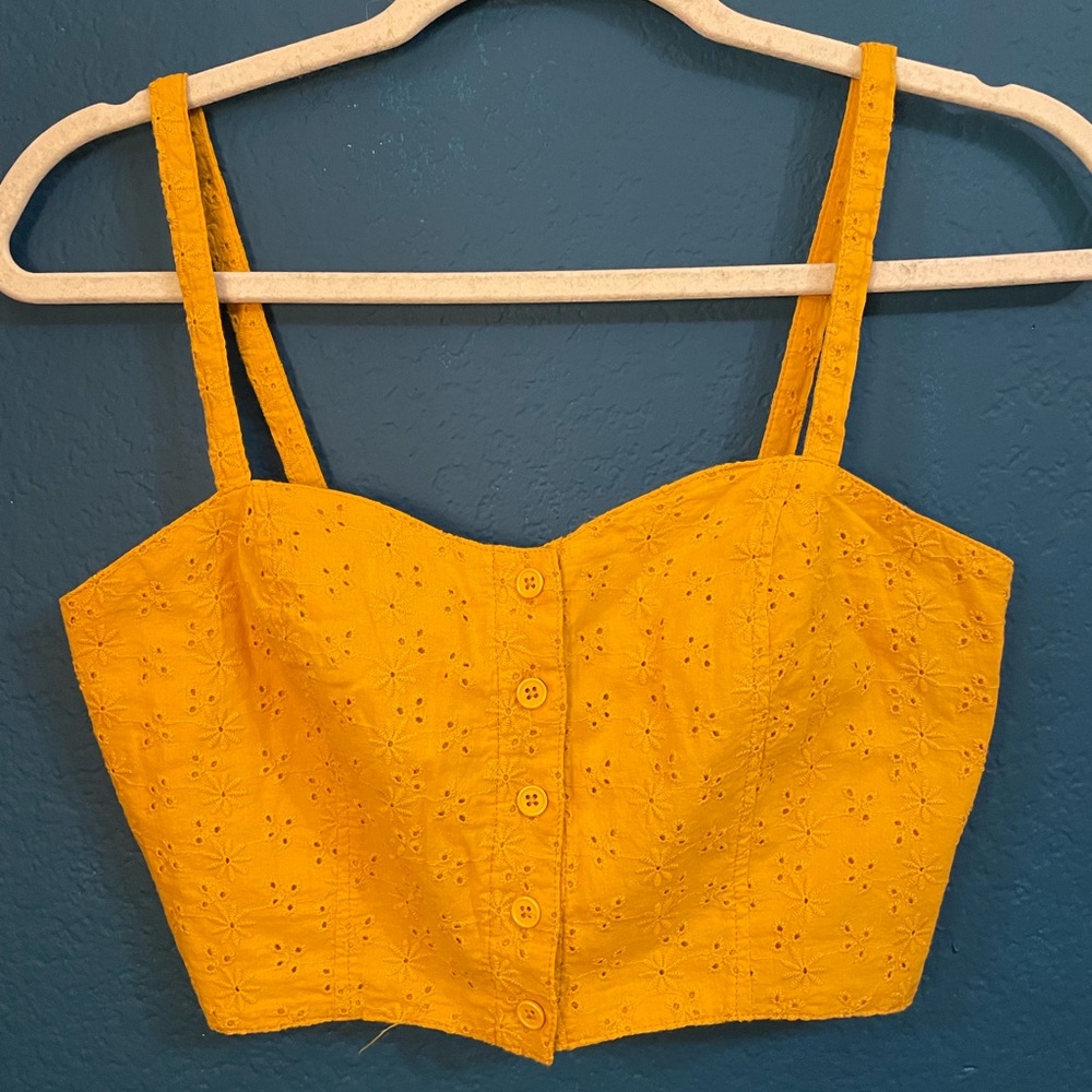 Garage Crop top